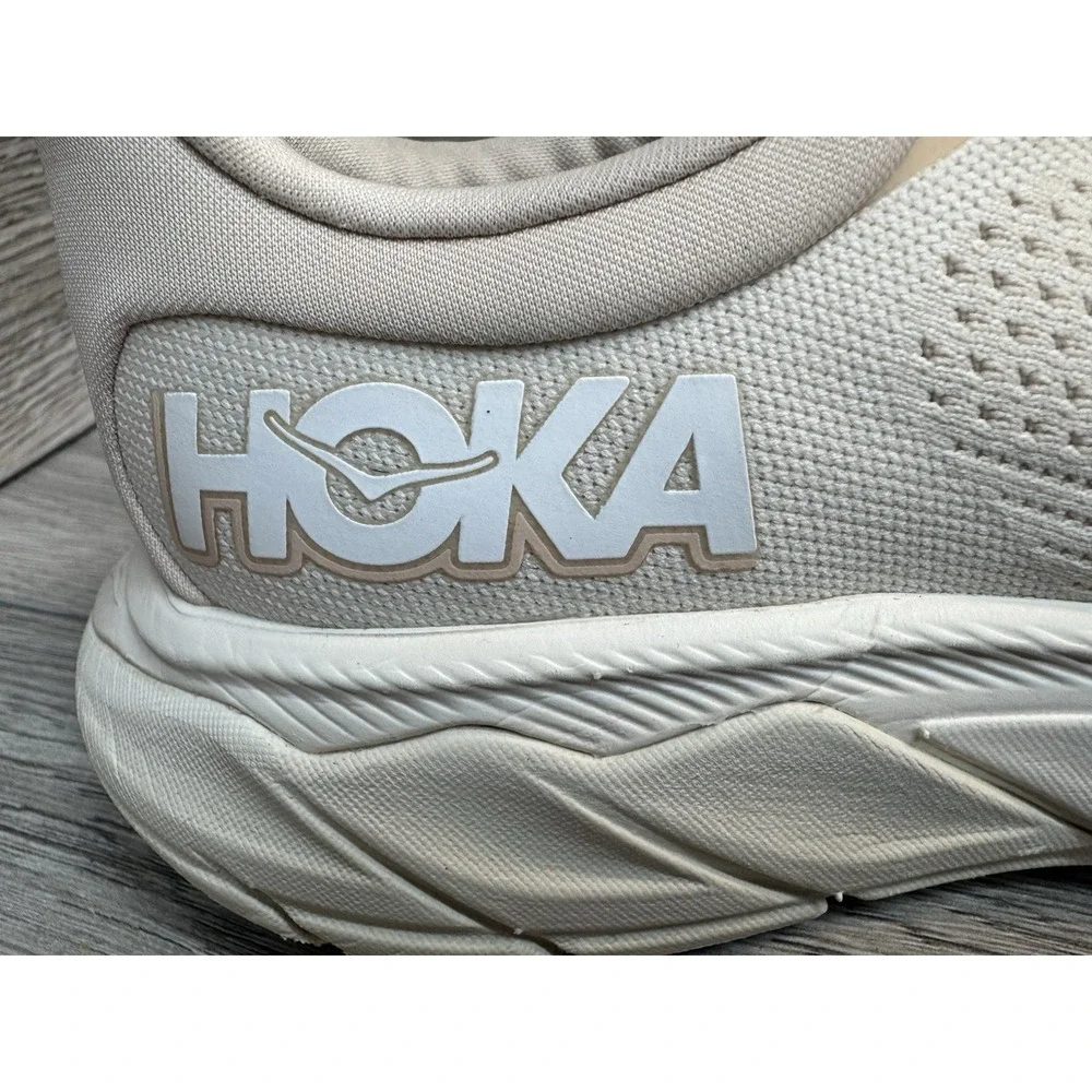 Hoka One One Arahi 7 Womens 6.5 B Shoes Vanilla Cream Running Walking Sneakers